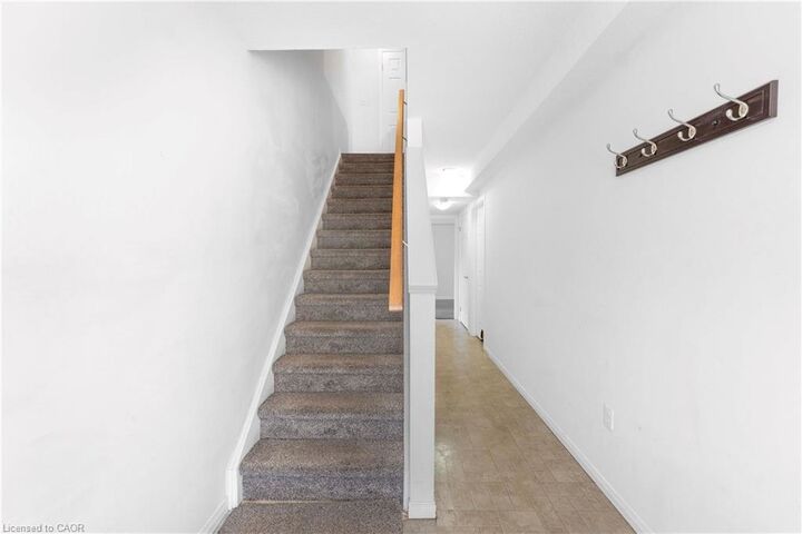 Property Photo: 750 Lawrence Street 93 ON N3H 0A9