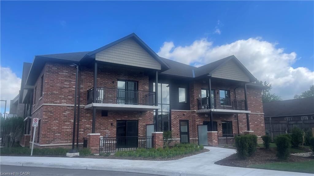 Property Photo: 773 Princess Street 104 ON N0G 2L3