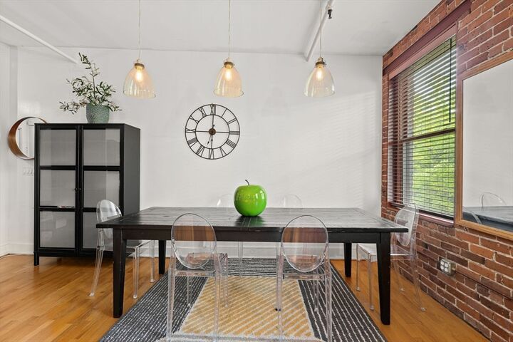 Property Photo:  329 Lamartine 5  MA 02130 