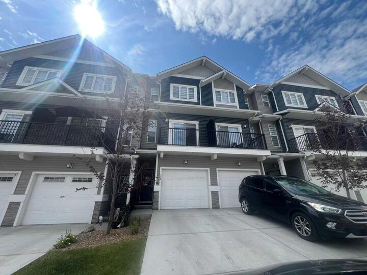 734 Sage Hill Grove NW — photo 1