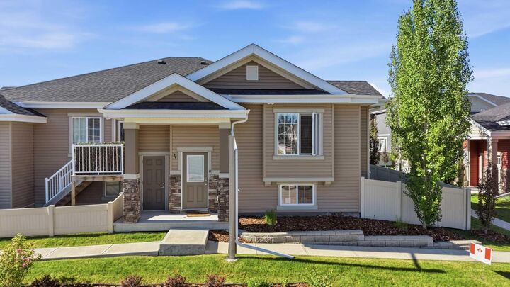 4 Golden Crescent — photo 1