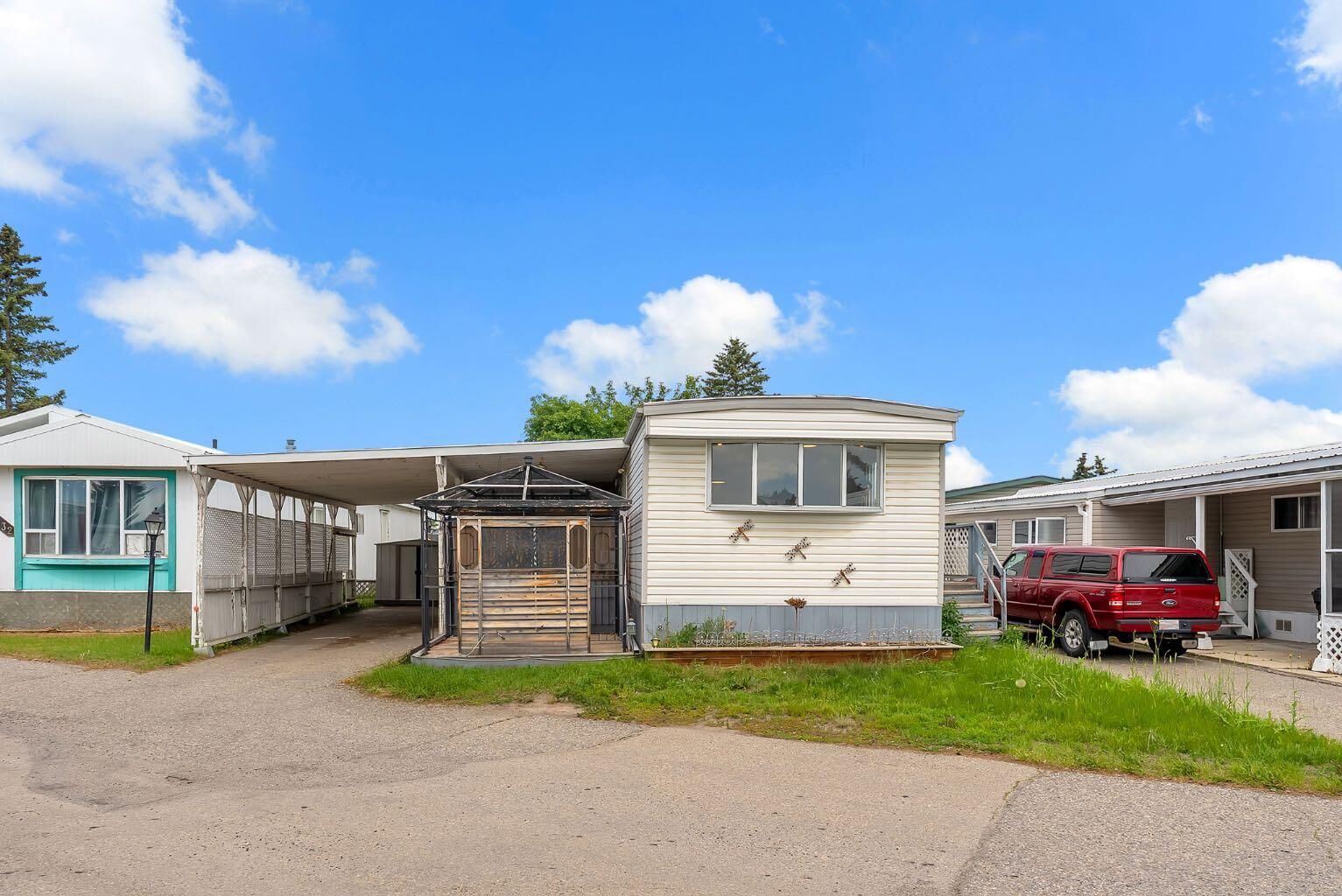 Property Photo:  3223 83 Street NW 433  AB T2B 5P2 