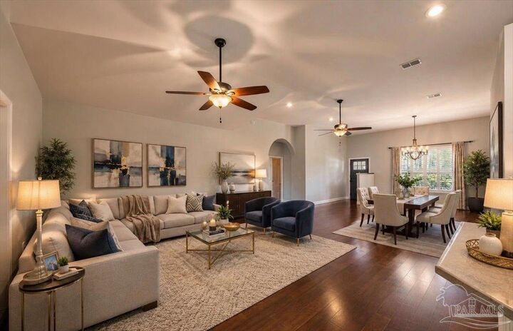 Property Photo: 3220 Duke Dr FL 32563