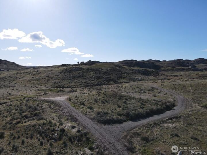 Property Photo: 0 Equestrian Lot 1 WA 98812