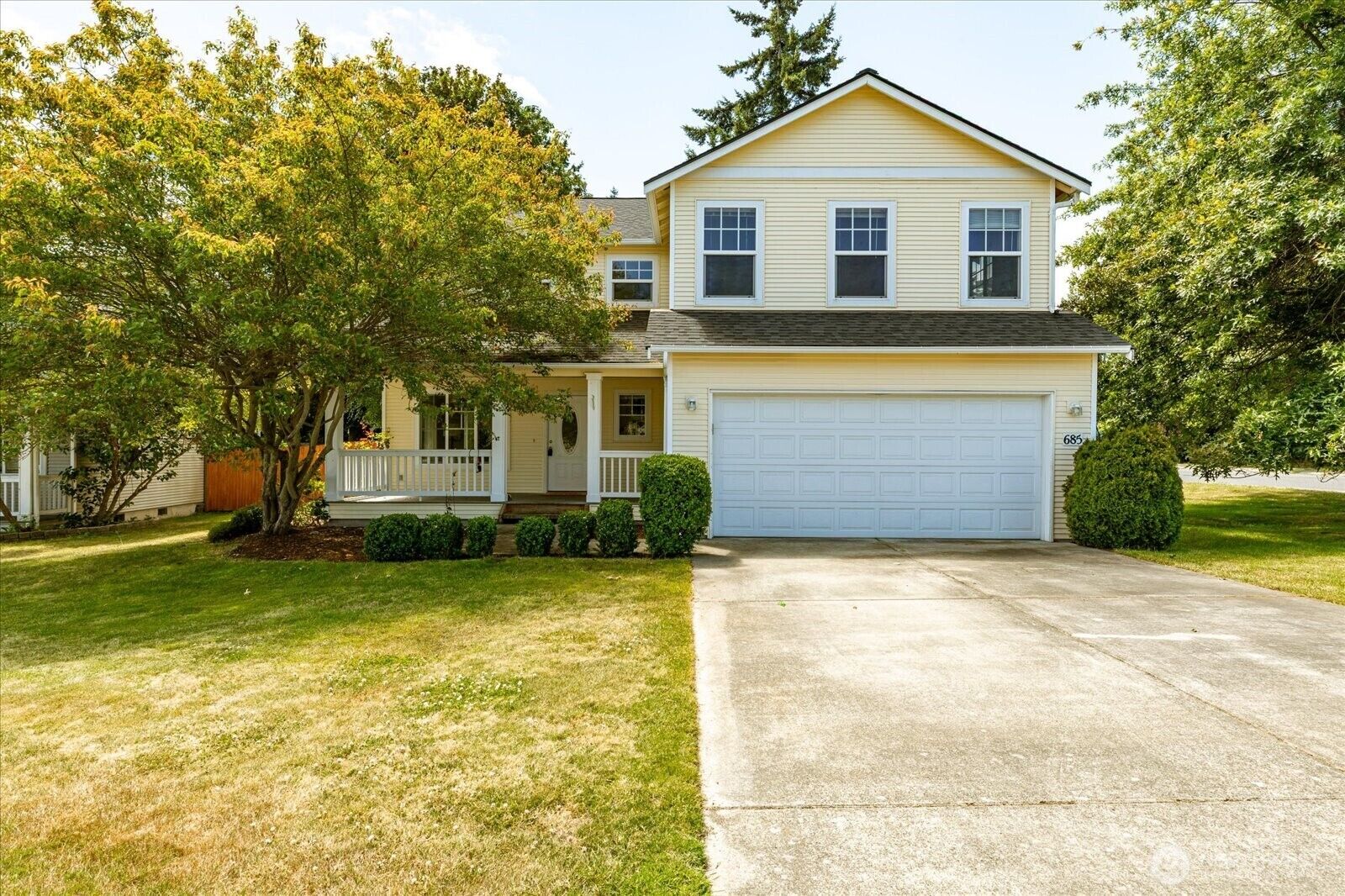 Property Photo: 685 SW 1st Avenue WA 98277