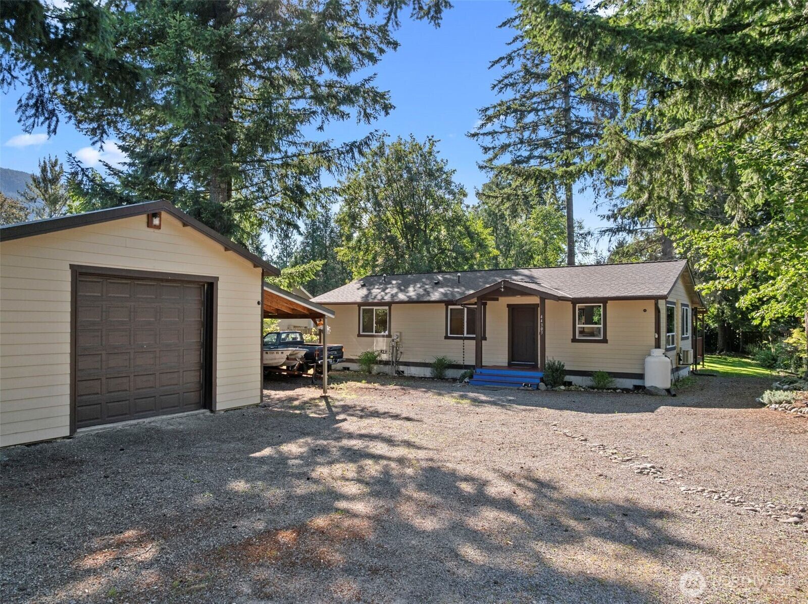Property Photo: 44303 Pine Road WA 98251