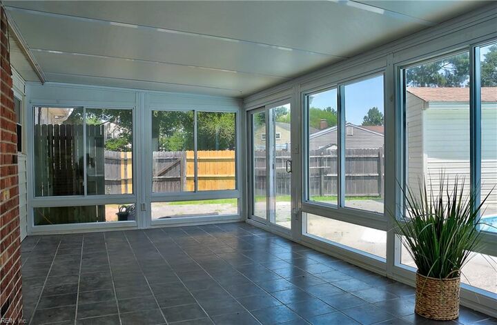 Property Photo:  600 Sandy Springs Ln  VA 23452 