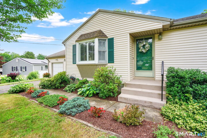 Property Photo: 28 Brimwood Drive CT 06066