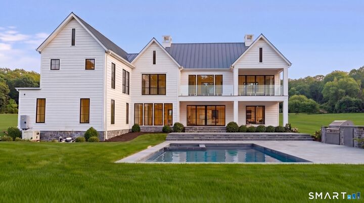 Property Photo:  10 Beltas Farm Lane  CT 06880 