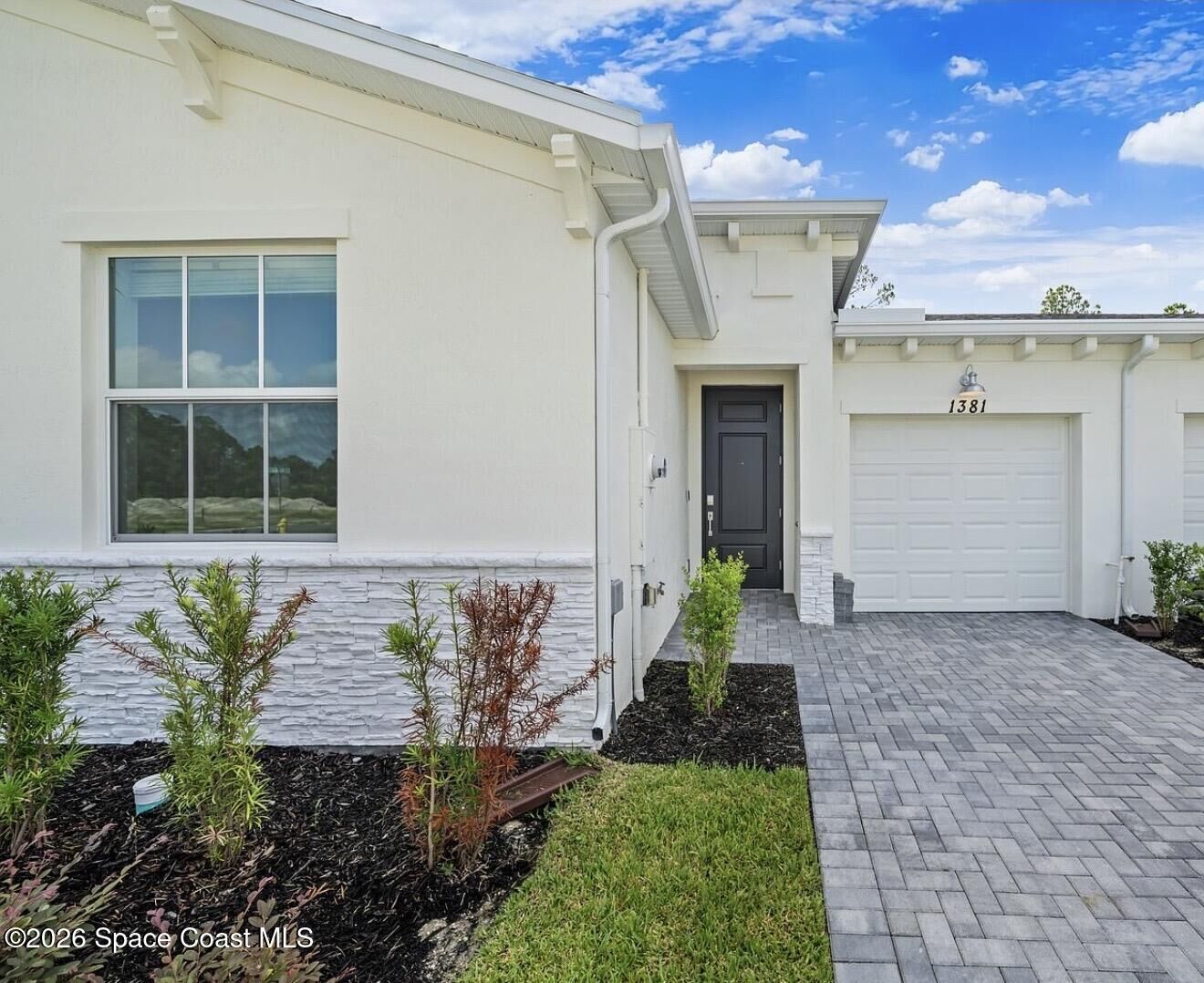 Property Photo:  1381 Miraflores Trail NW  FL 32907 