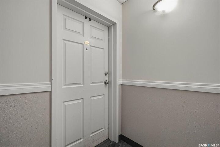 Property Photo: 303 Lowe Road 301 SK S7S 1P2
