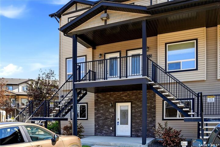 Property Photo: 3814 Dewdney Avenue E 601 SK S4Z 0A6