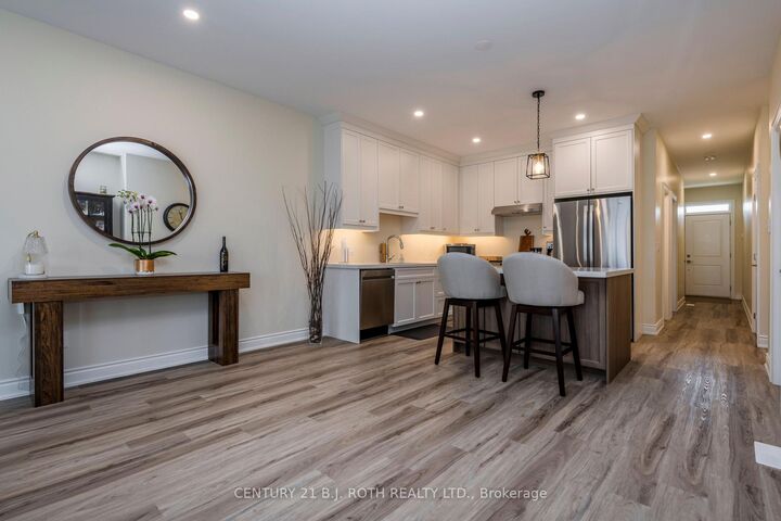 Property Photo:  94 Brandon Avenue  ON L3V 1E0 