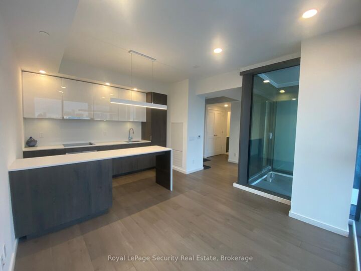 Property Photo: 16 Bonnycastle Street 3103 ON M5A 0C9