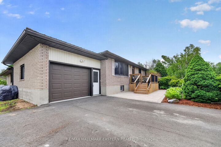 Property Photo: 803 Derby Drive ON K0L 1T0