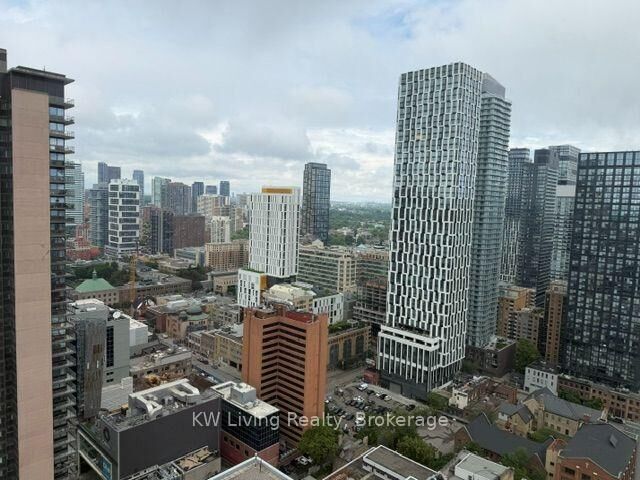 Property Photo: 210 Victoria Street 3511 ON M5B 2R3