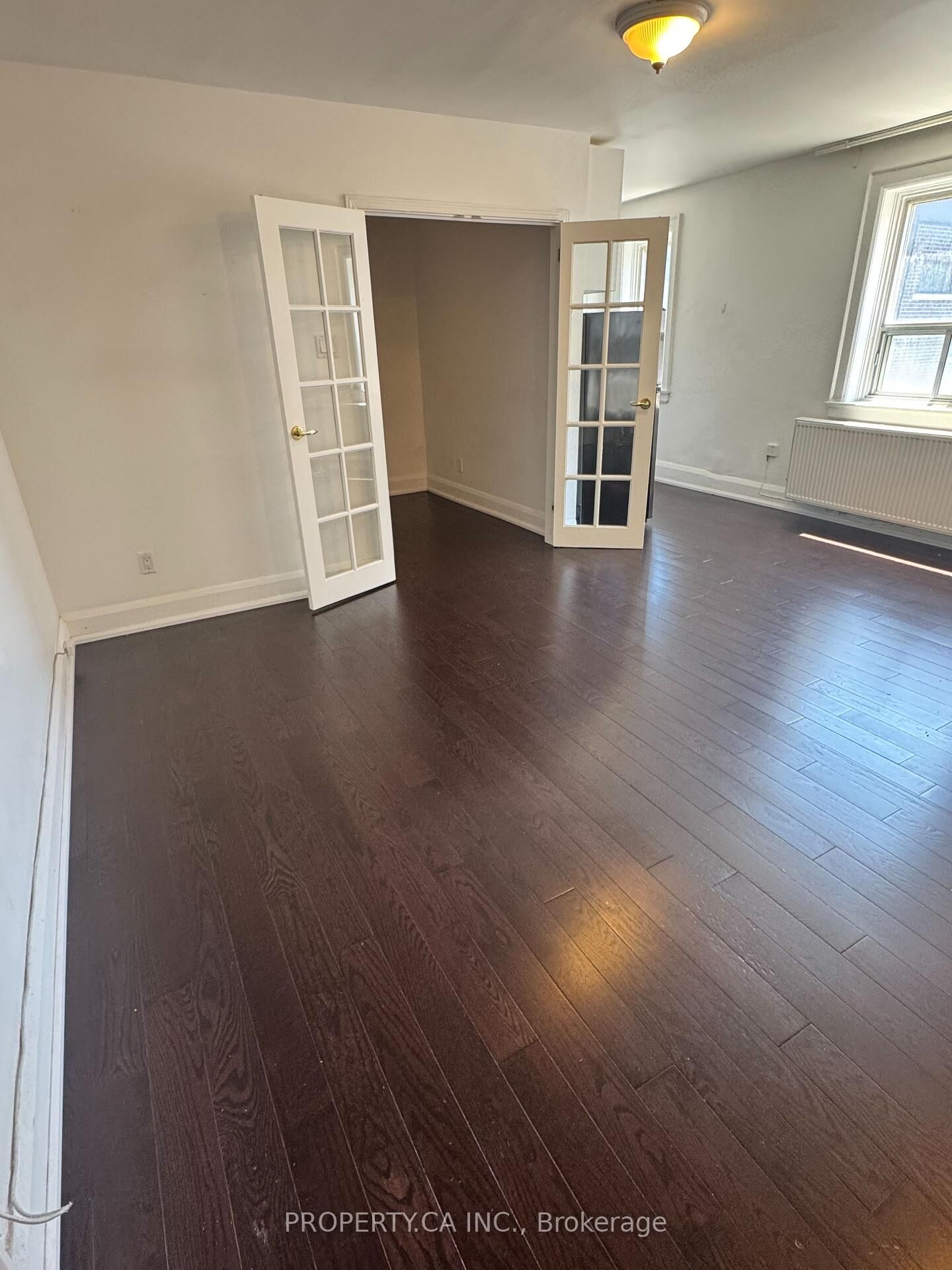 Property Photo:  849 Broadview Avenue E 20  ON M4K 2P9 