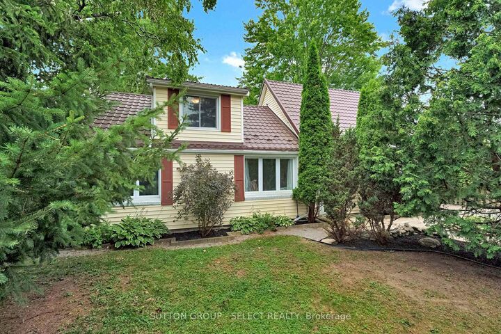 Property Photo: 1129 Sunningdale Road E ON N5X 4B1