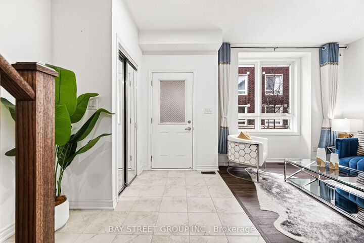 Property Photo: 66 Massachusetts Lane ON L6E 0V6