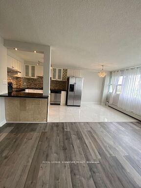 Property Photo: 725 Don Mills Road 1208 ON M3C 1S6