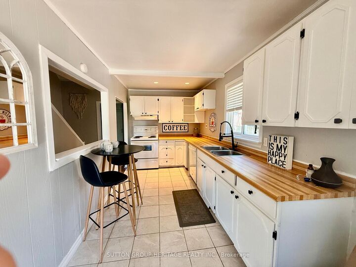 Property Photo: 8 Fraser Street ON L1A 2A1