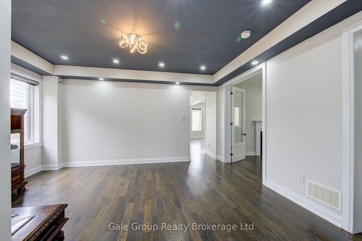 Property Photo: 125 Prince Charles Crescent ON N4T 0N1