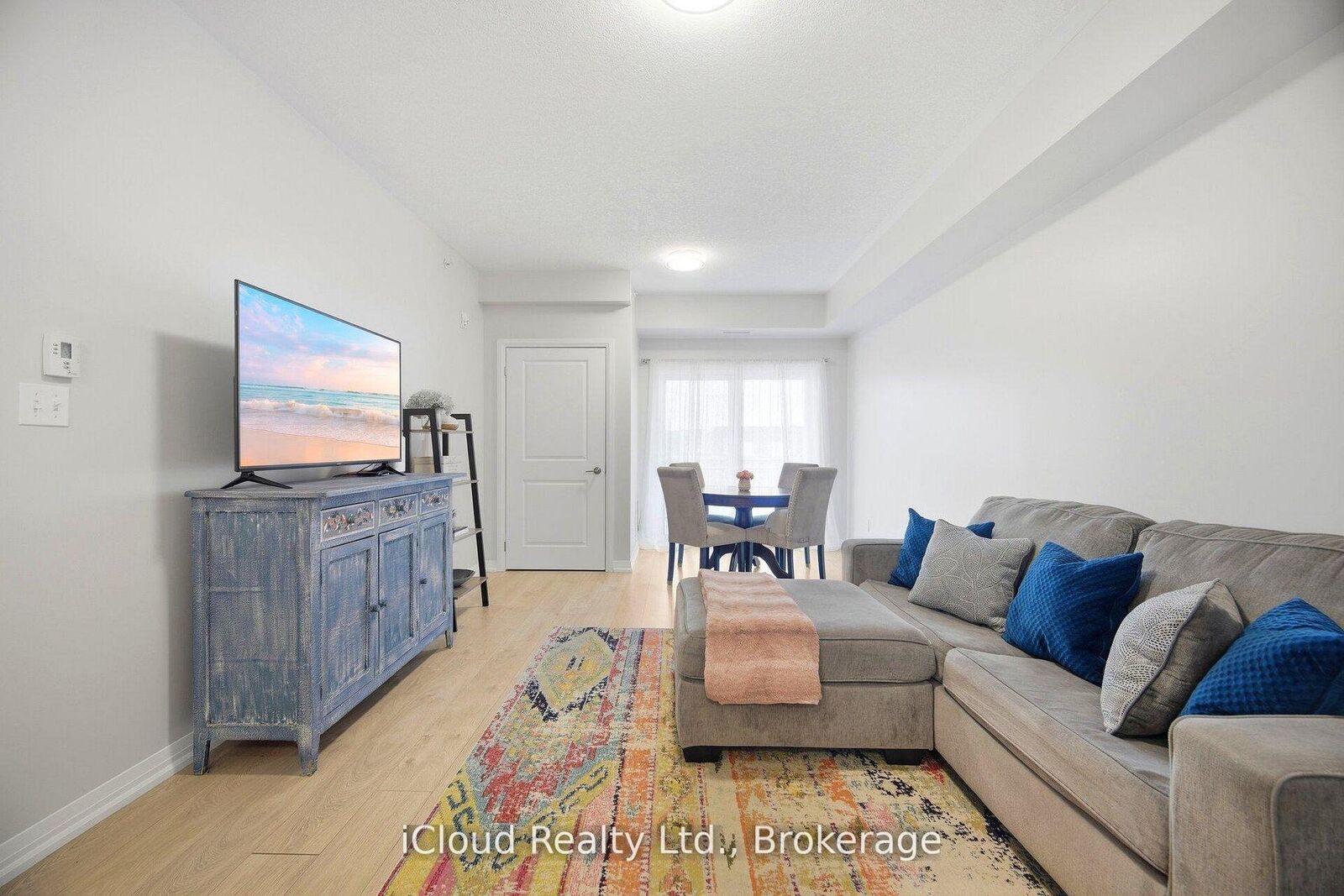 Property Photo:  295 Cundles Road E 208  ON L4M 0K8 