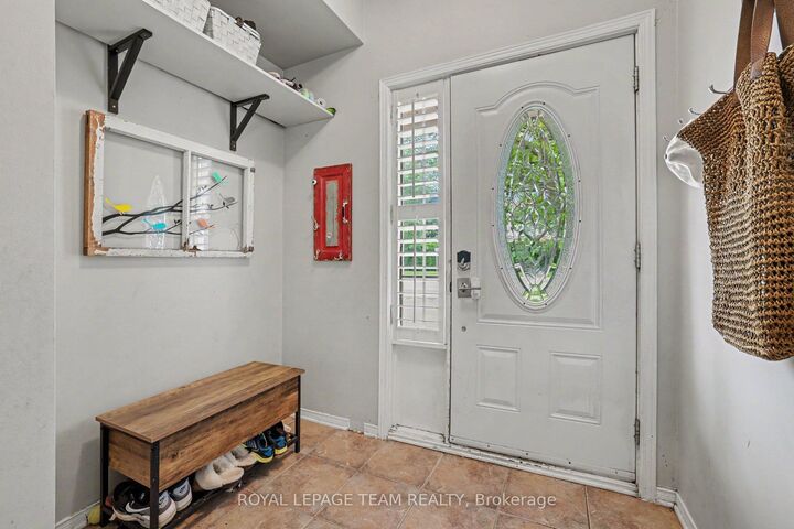 Property Photo: 141 Grassy Plains Drive ON K2M 2R6
