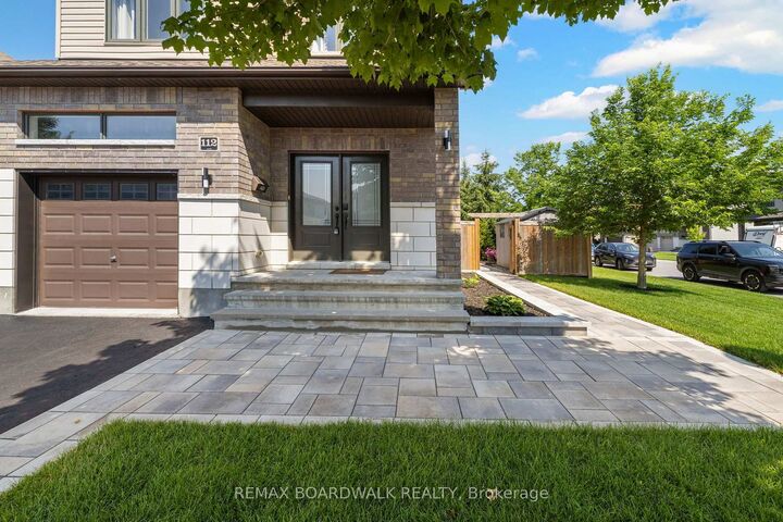 Property Photo: 112 Francis Street ON K7C 0E9