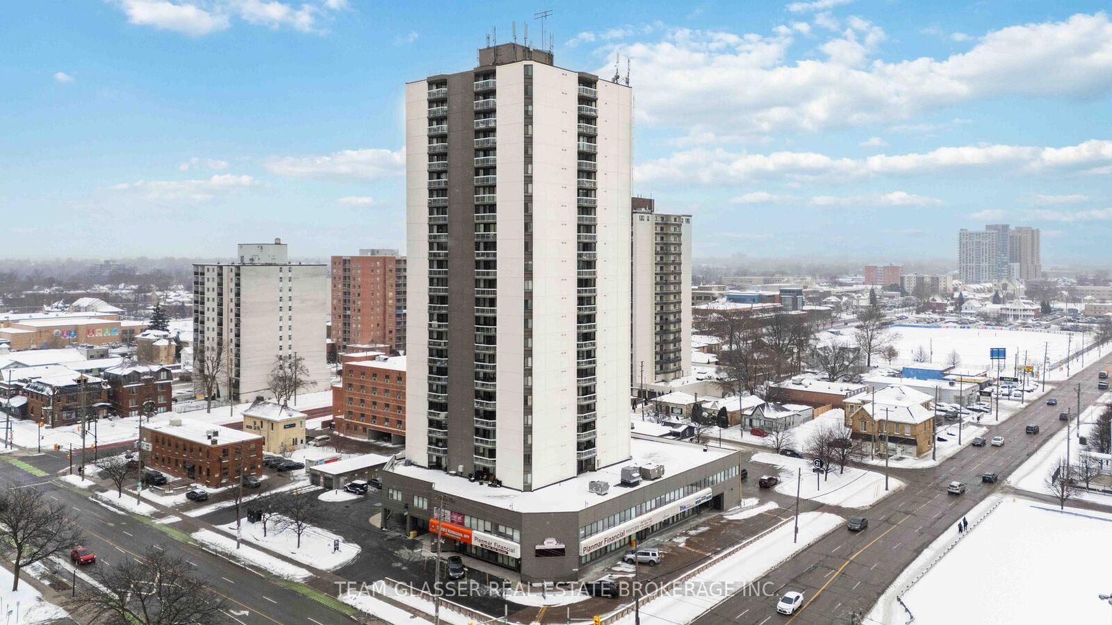 Property Photo: 340 Colborne Street 2106 ON N6B 3N1