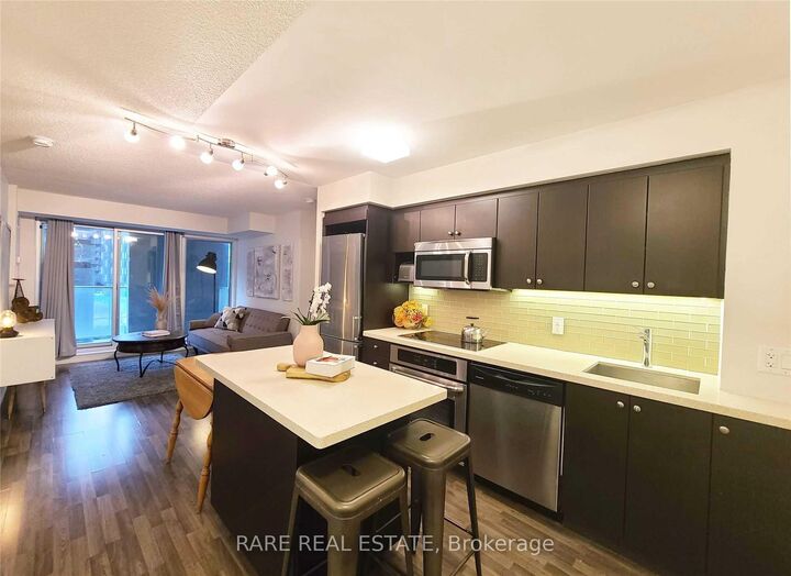 Property Photo:  565 Wilson Avenue 320W  ON M3H 0C6 