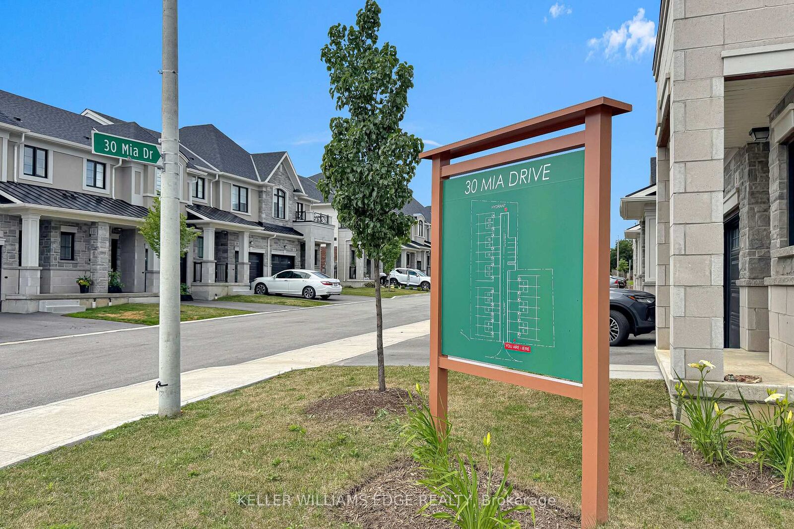 Property Photo: 30 Mia Drive 11 ON L9B 0K1