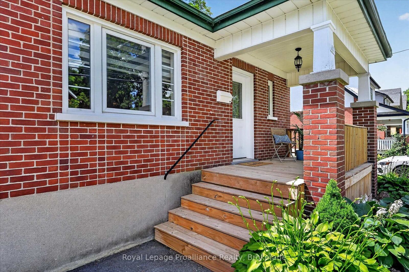 Property Photo:  107 Morrow Street  ON K9J 1X4 