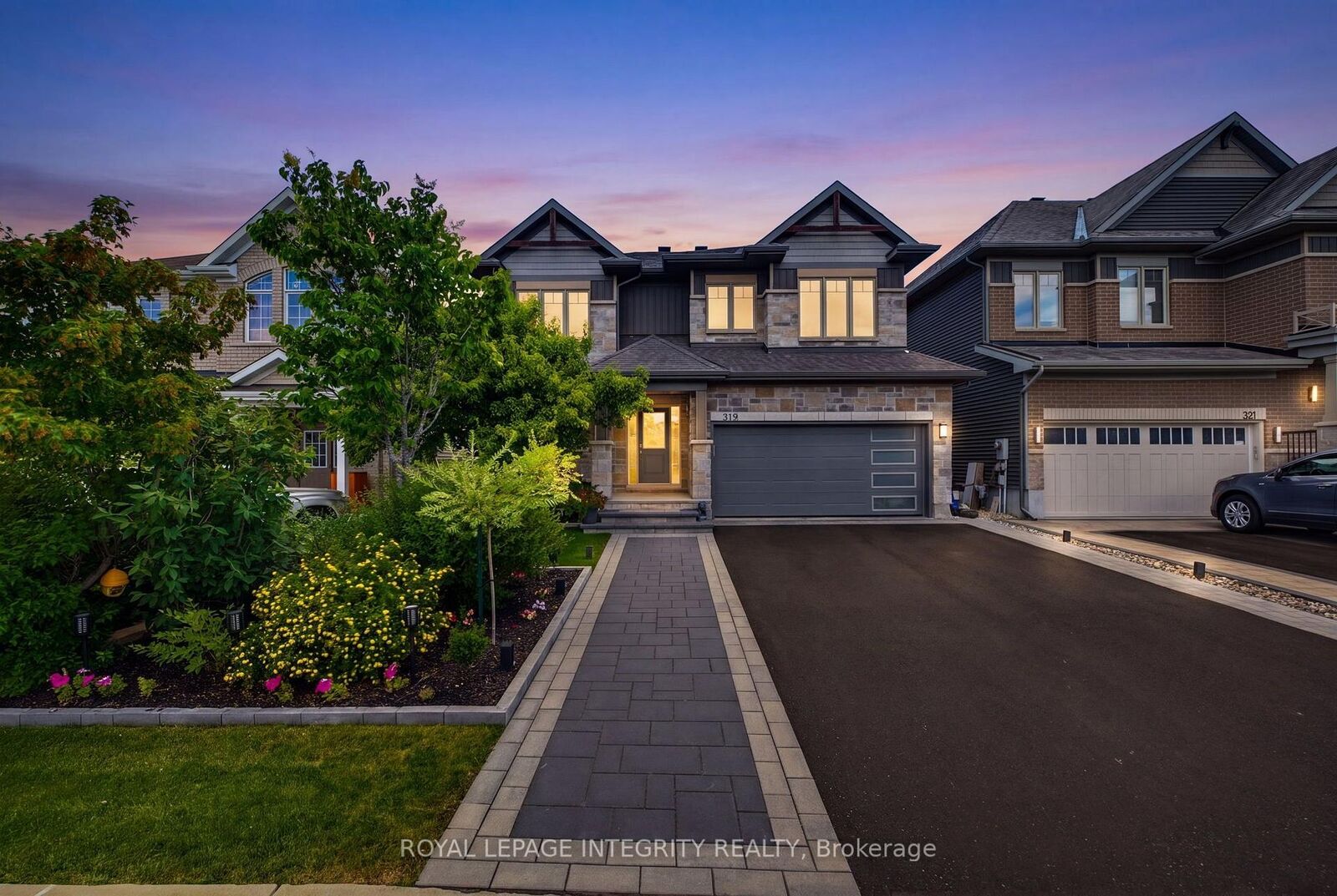 Property Photo:  319 Bobolink Ridge  ON K2V 0B7 