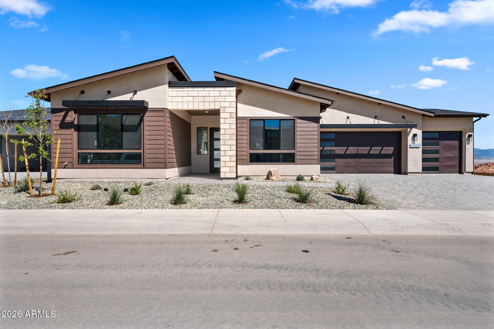 Property Photo: 5684 E Blackburn Court AZ 86314