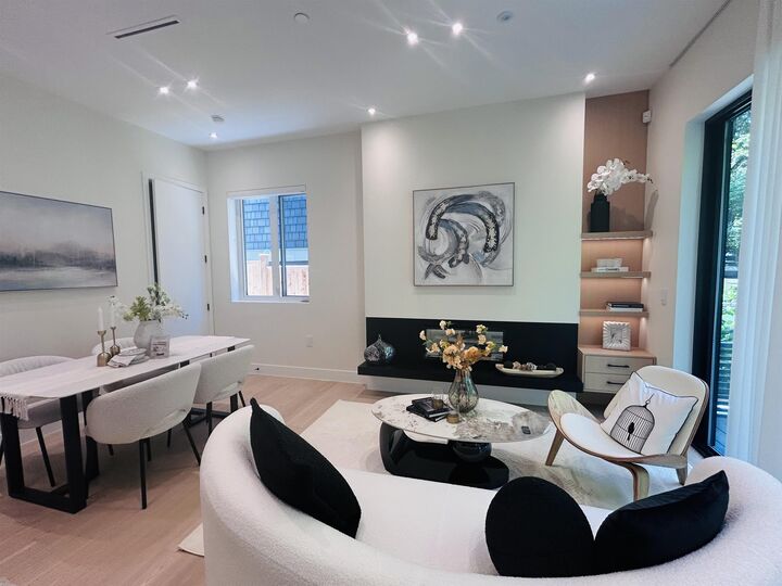 Property Photo: 4150 W 14th Avenue 1 BC V6R 2X5