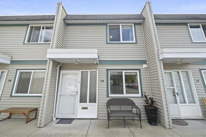 Property Photo: 4955 57 Street 38 BC V4K 3E7