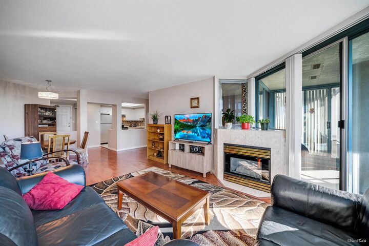 Property Photo: 13383 108 Avenue 904 BC V3T 5T6