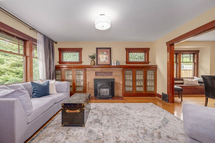 Property Photo: 931 Second Street BC V3L 2N8