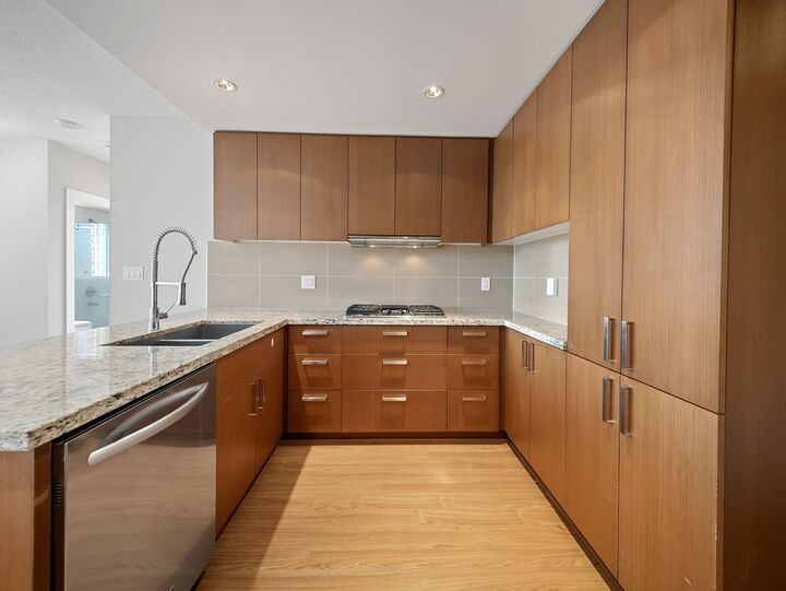 Property Photo:  1155 The High Street 1208  BC V3B 7W4 