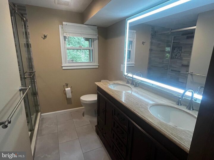 Property Photo: 1108 Archer Court VA 22312