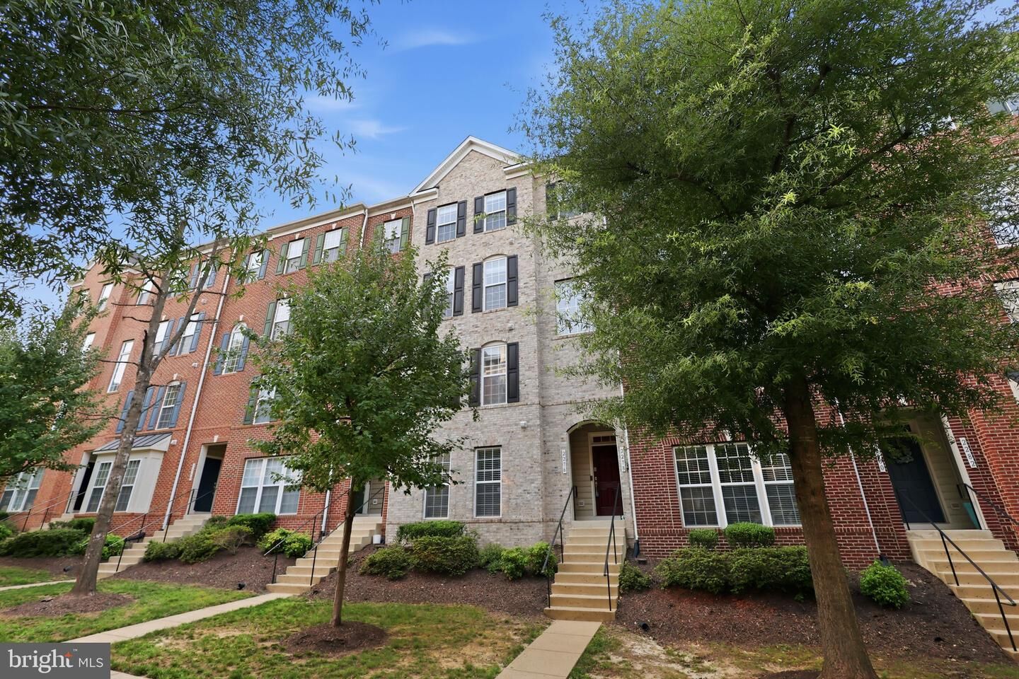 Property Photo:  2278 Margraf Circle  VA 22191 
