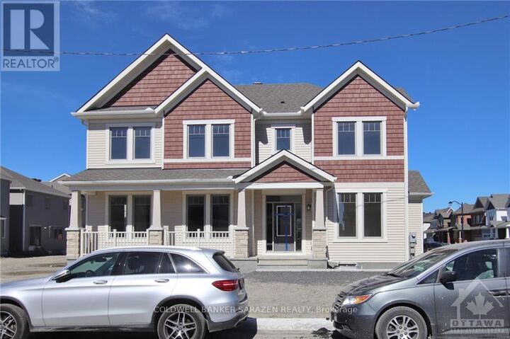 Property Photo: 924 Nokomis Place ON K2J 3V5
