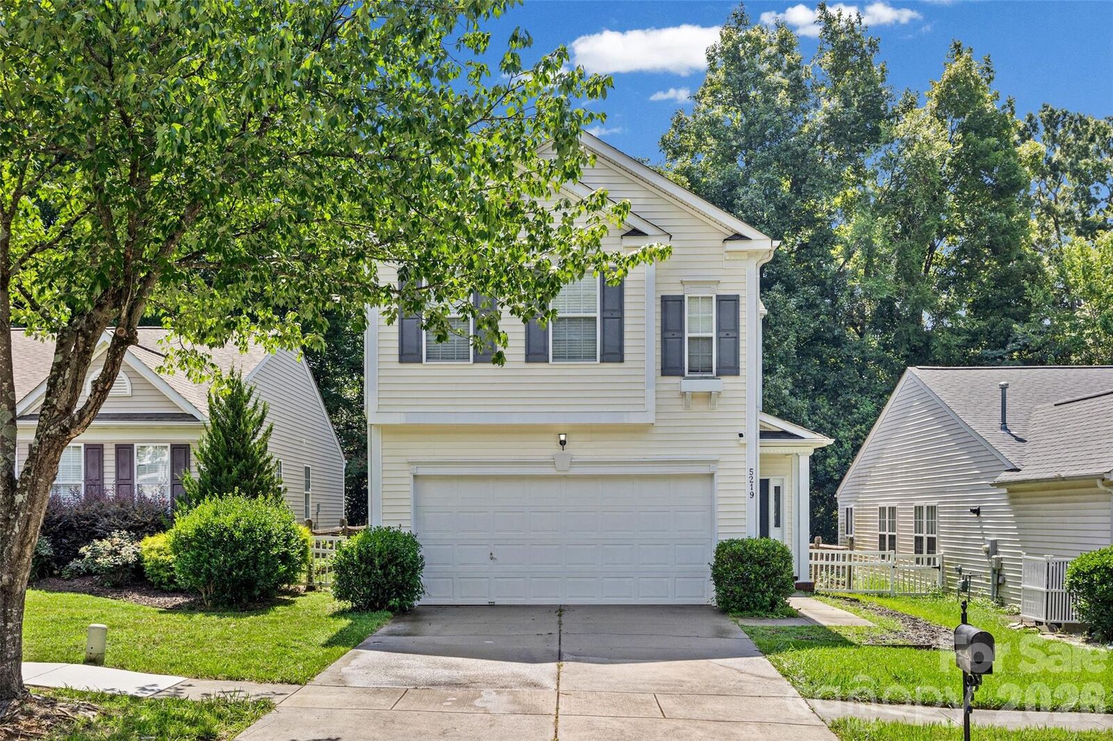 Property Photo:  5219 Silabert Avenue  NC 28205 