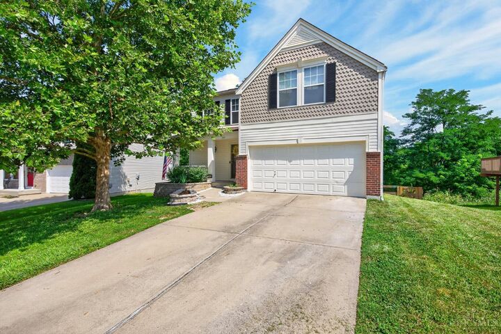 Property Photo:  204 Lights Pointe Court  OH 45157 