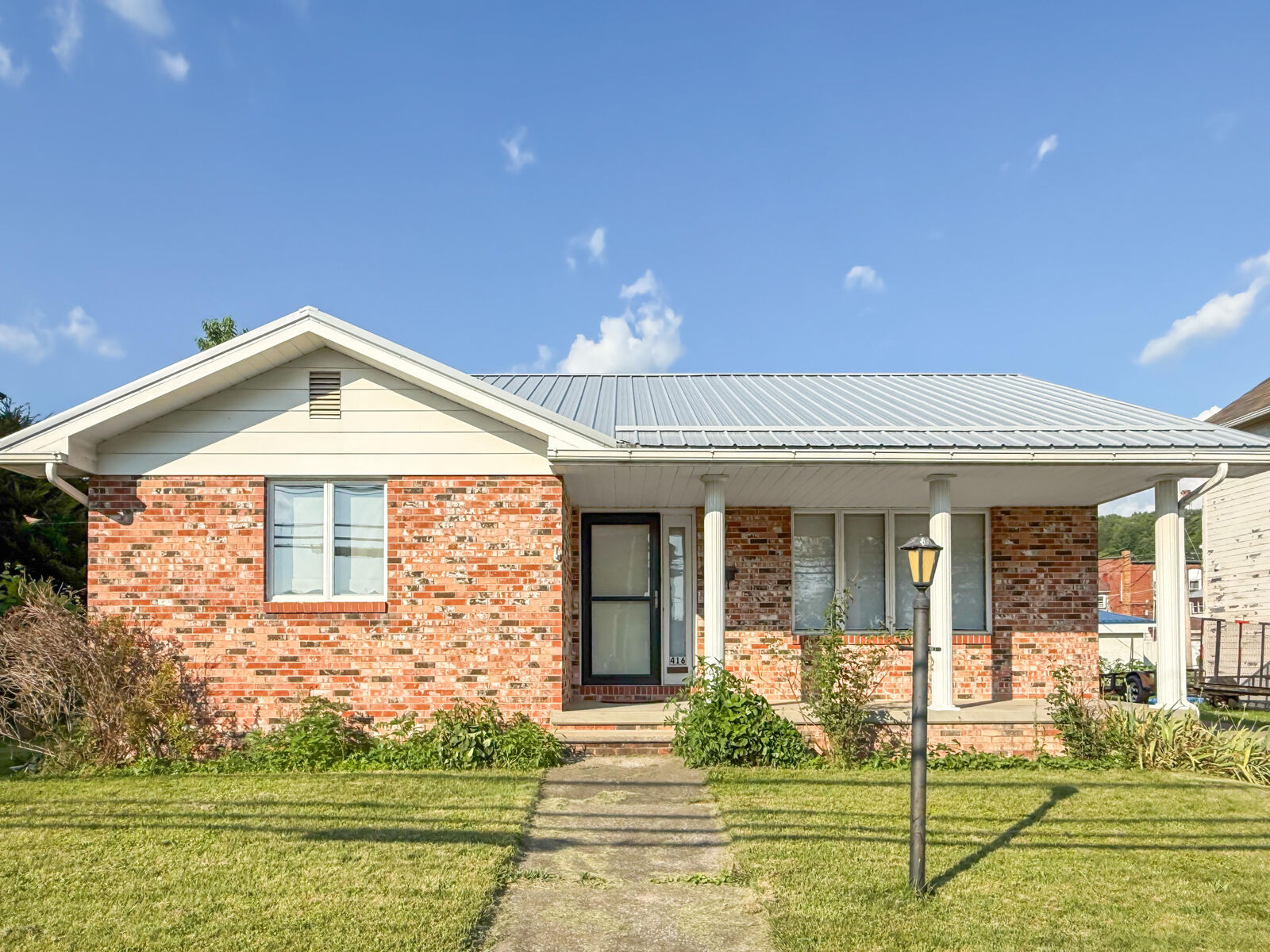 Property Photo: 416 Jackson St PA 15851