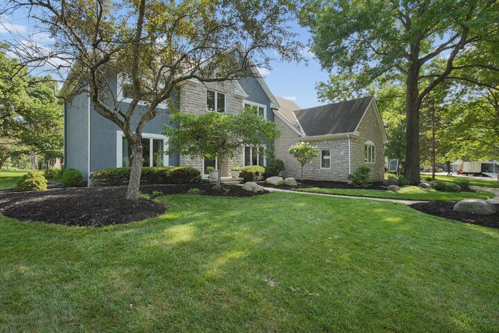 Property Photo: 340 Shale Ridge Court OH 43065