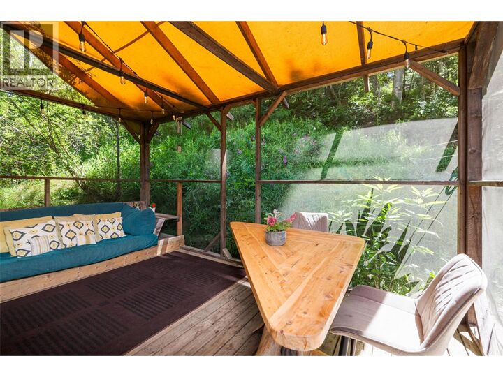 Property Photo: 5520 Duck Creek Road BC V0B 2N2