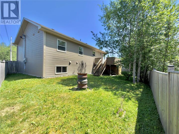 Property Photo:  11 Barnes Road  NL A5A 3A0 