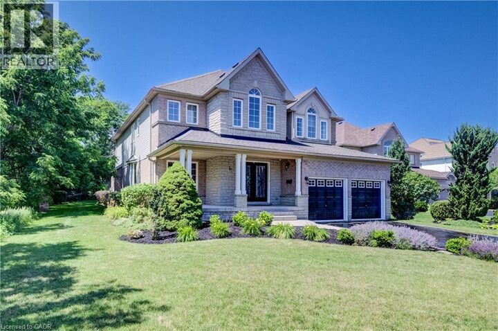 Property Photo: 23 Buerkle Court ON N2P 2S1